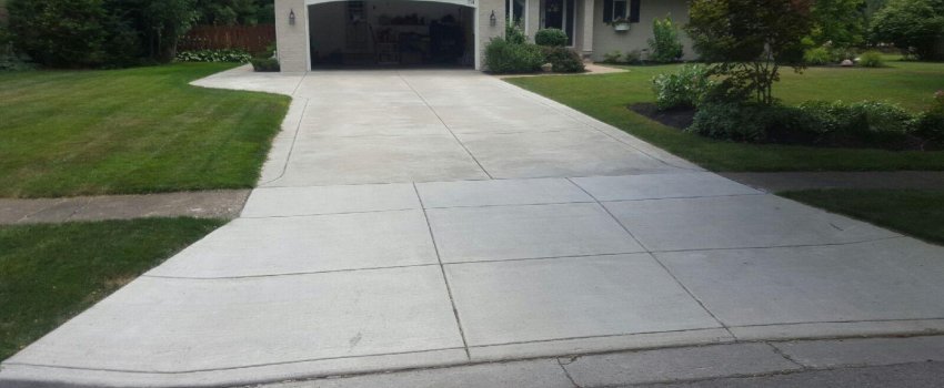 Concrete Driveway construction contractor